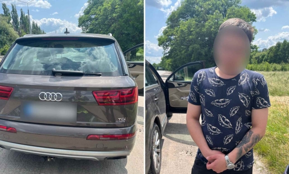 Вінницькі патрульні зупинили водія, який кермував автомобілем під дією наркотиків
